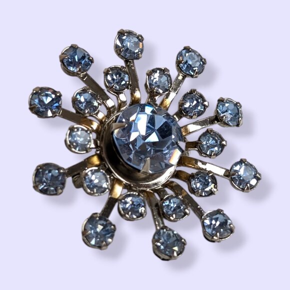 V. Blue Glass Rhinestone Brooch - Picture 2 of 6